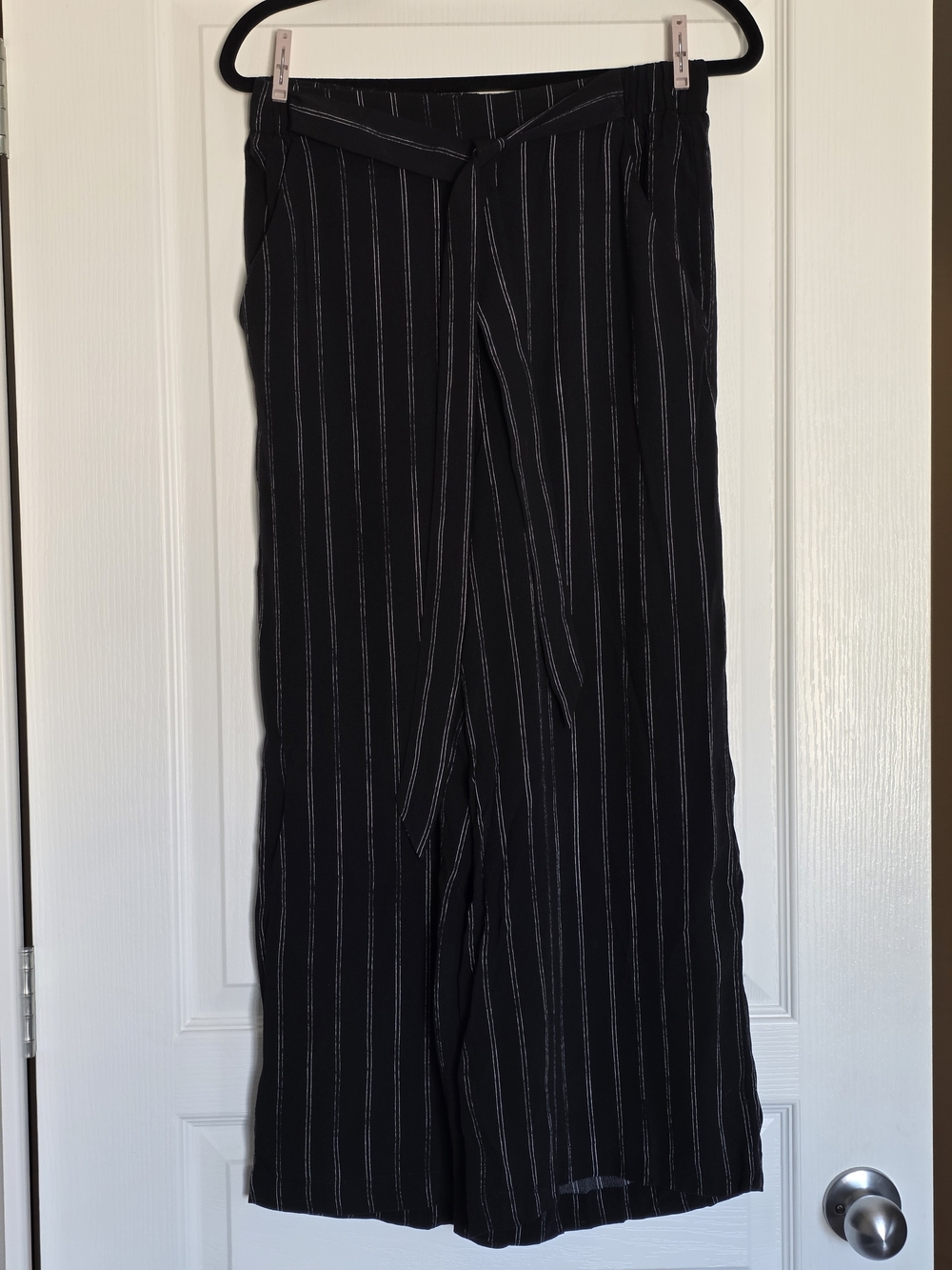 NWOT Aritzia Wilfred Faun Crepe Pants - Black/Oak Size M - Picture 5 of 8